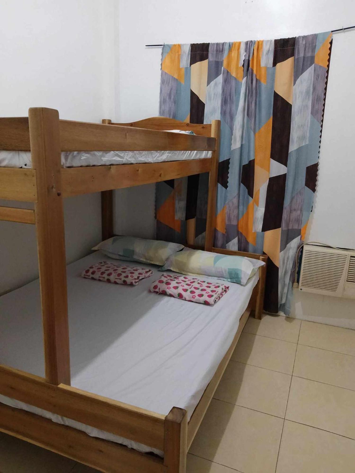 Appartamento Estrelle Orange House - Backpackers Hub Puerto Princesa Esterno foto