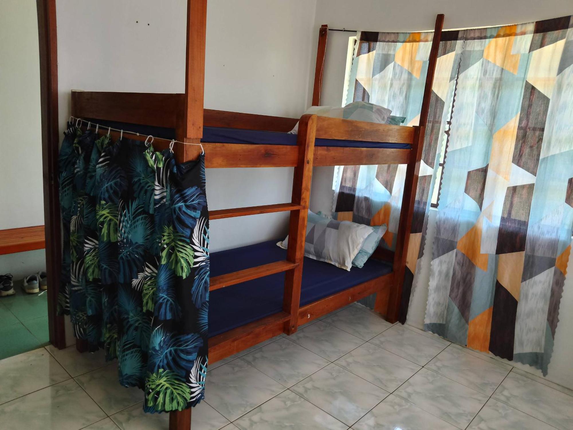 Appartamento Estrelle Orange House - Backpackers Hub Puerto Princesa Esterno foto
